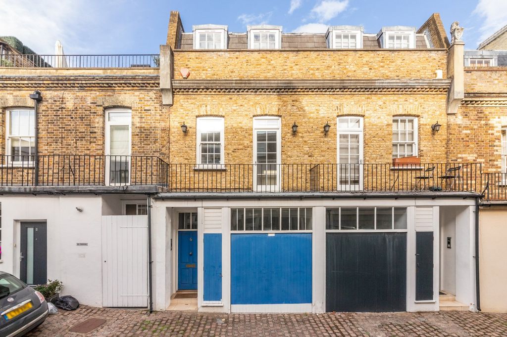 Property photo 1 of 14 External