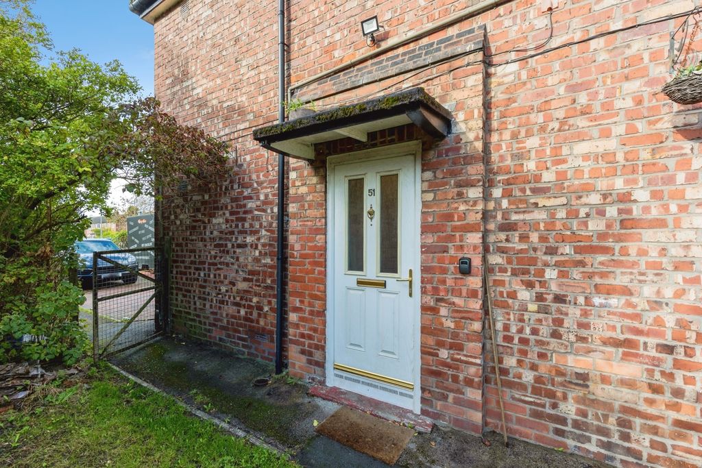 Property photo 1 of 21 Pbox-Img.Jpg