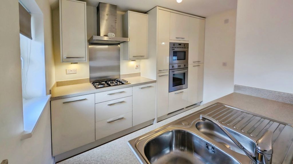 Property photo 2 of 18 5Cb25132-Pxl_20260128_134851044.Jpg