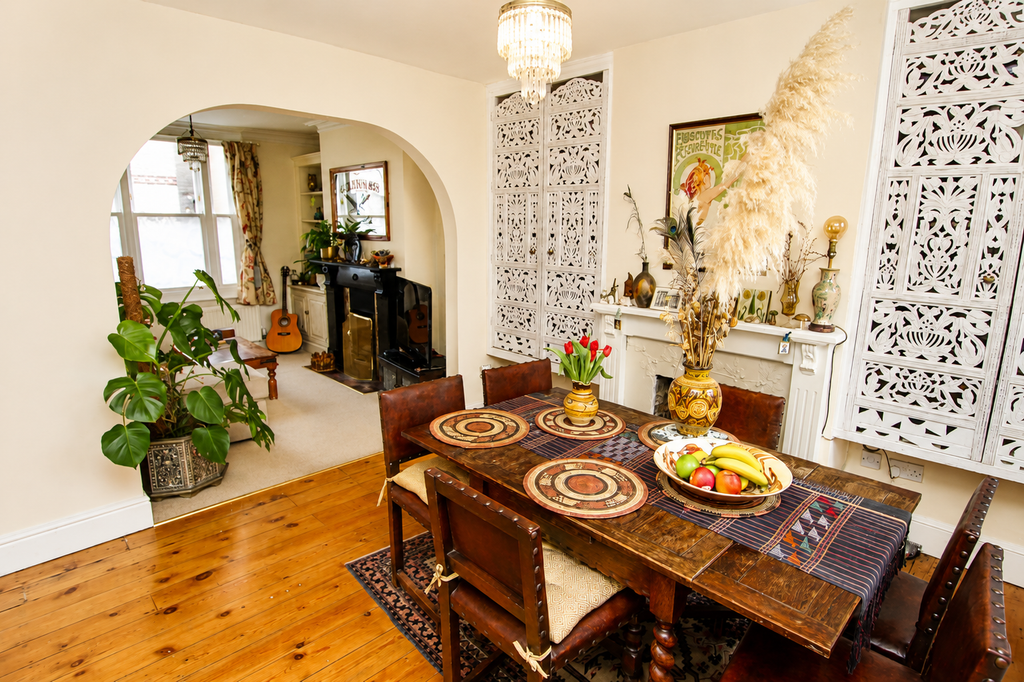 Property photo 3 of 13 Dining Room