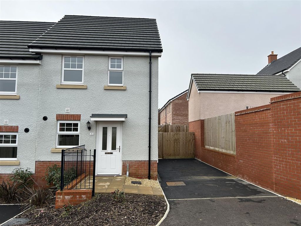 Property photo 2 of 7 Image00002 (3).Jpeg