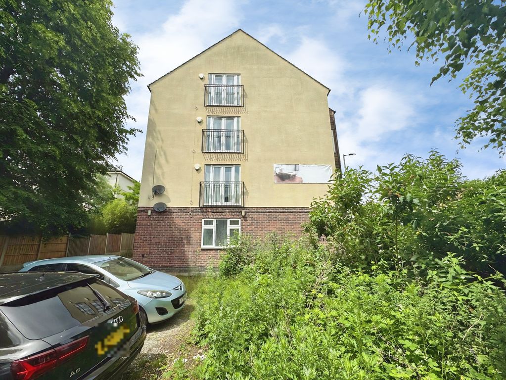 Property photo 3 of 5 5Bfb8A2B-Ecbfeeb3-80Cf-4289-9A12-1E63F67F4d7B