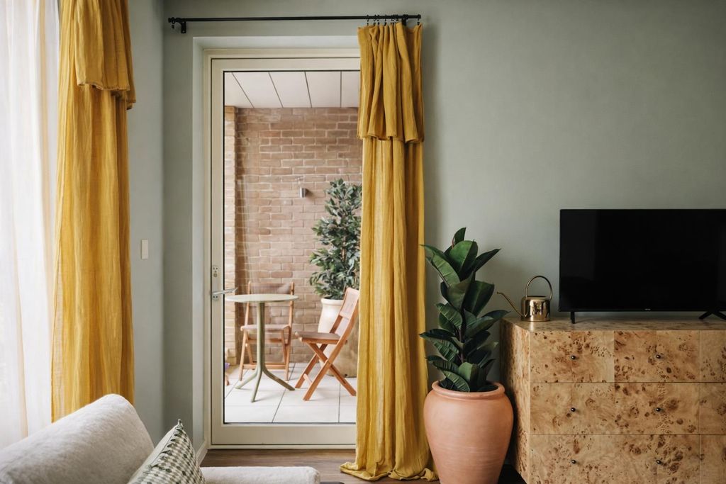 Property photo 2 of 5 82181651-D43D-4136-9B8B-E33Da9Ca5D90.Png