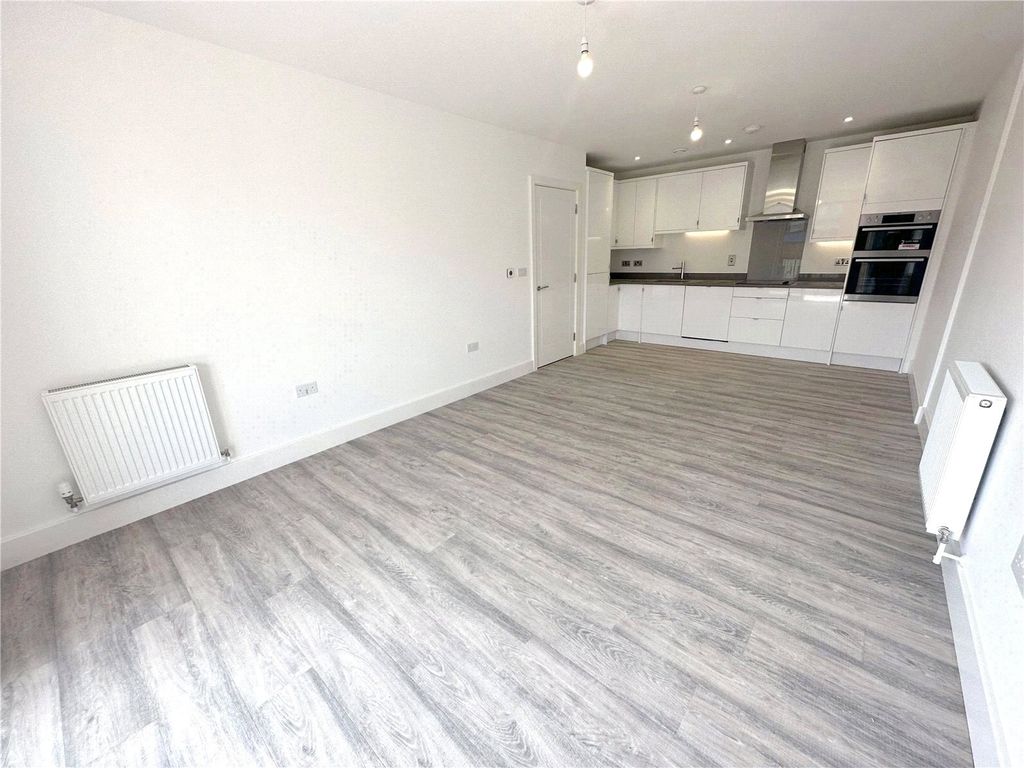 Property photo 2 of 11 Picture No. 08