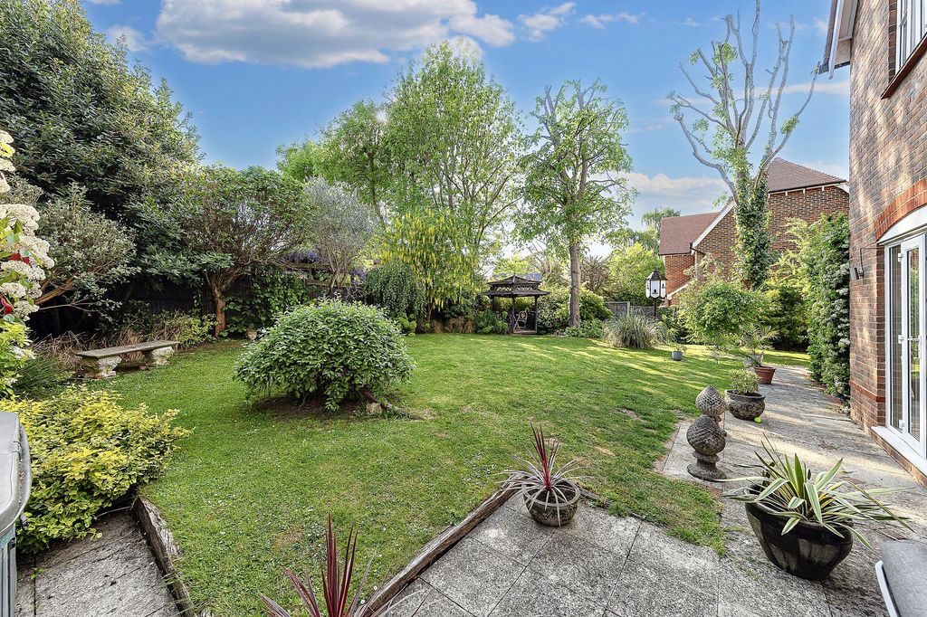 Property photo 3 of 29