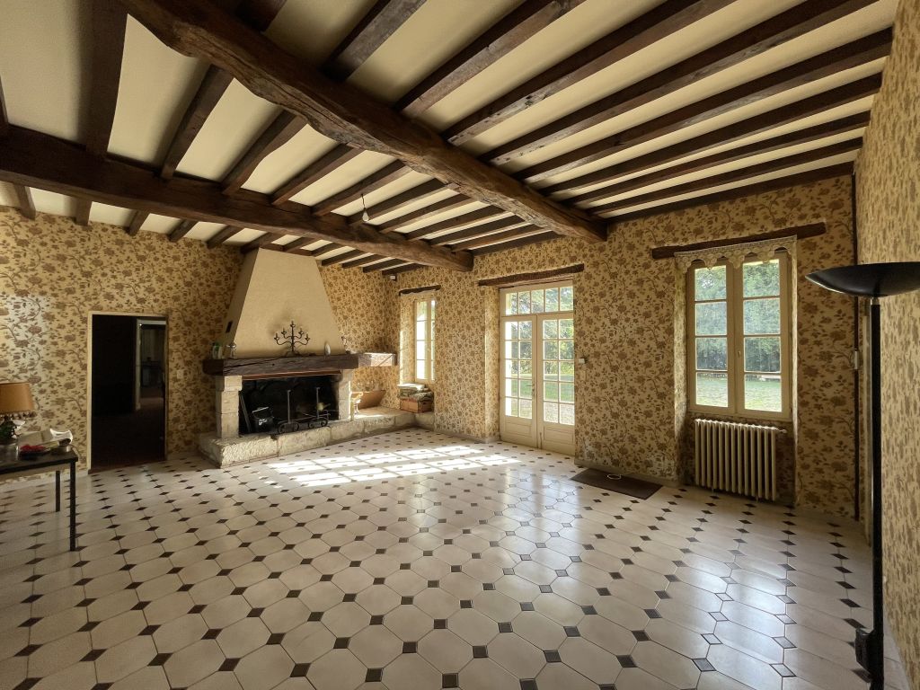 Property photo 3 of 18