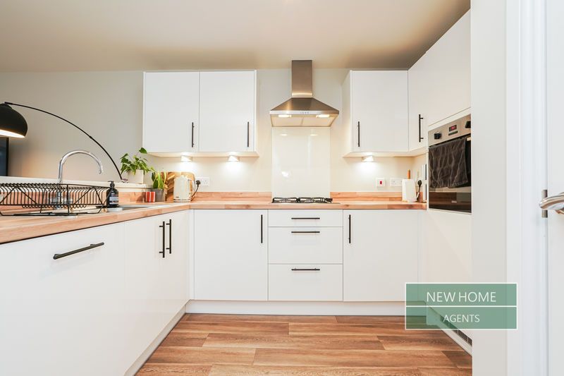 Property photo 3 of 26 Photo 12