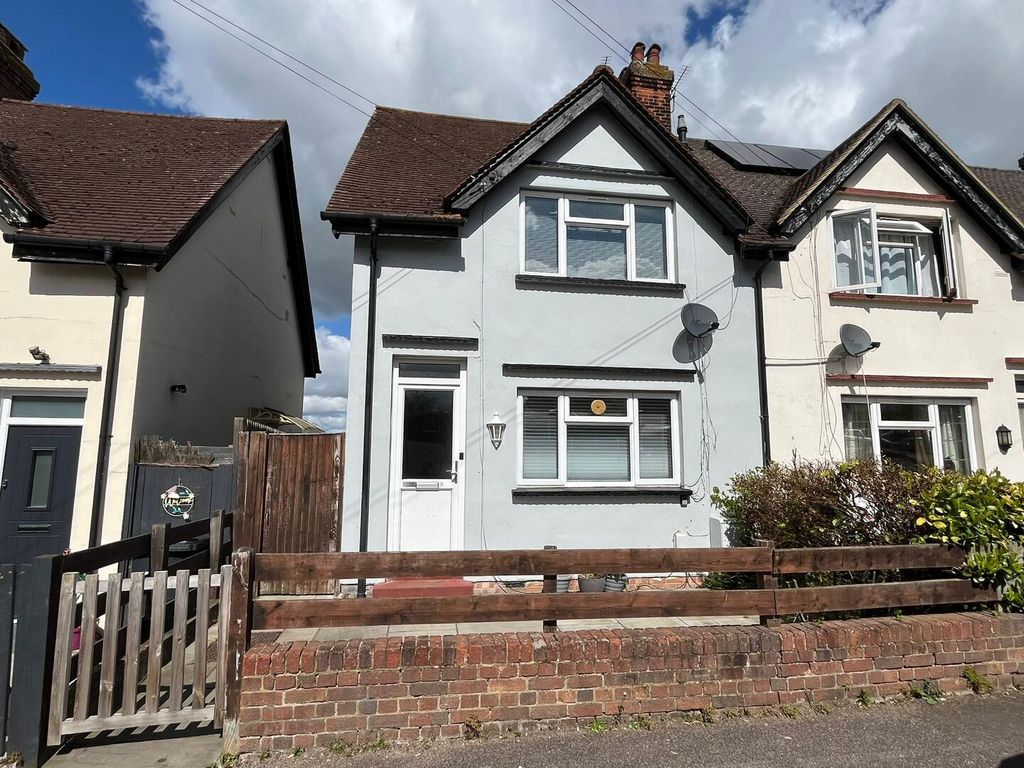 Property photo 1 of 15 Front (Exterior)