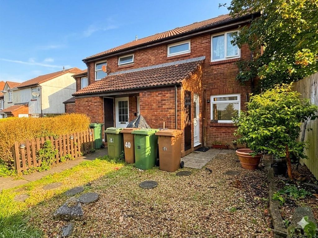 Property photo 1 of 14 Buddle Close 38 - Front.Jpg