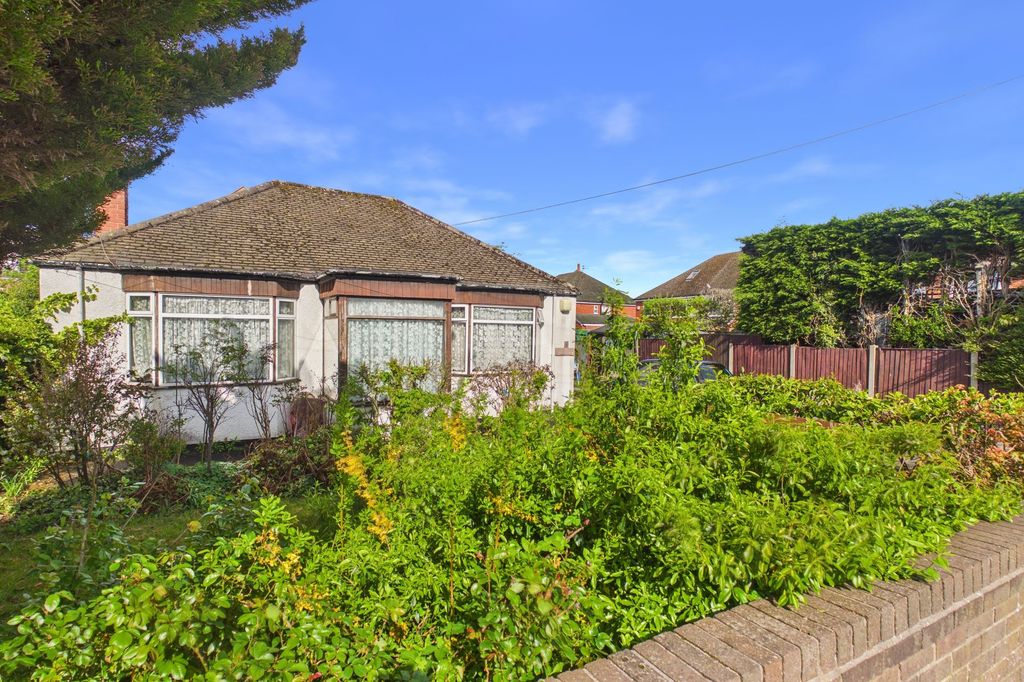 Property photo 2 of 20 Exterior