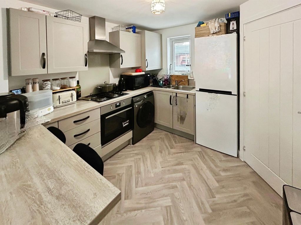 Property photo 3 of 7