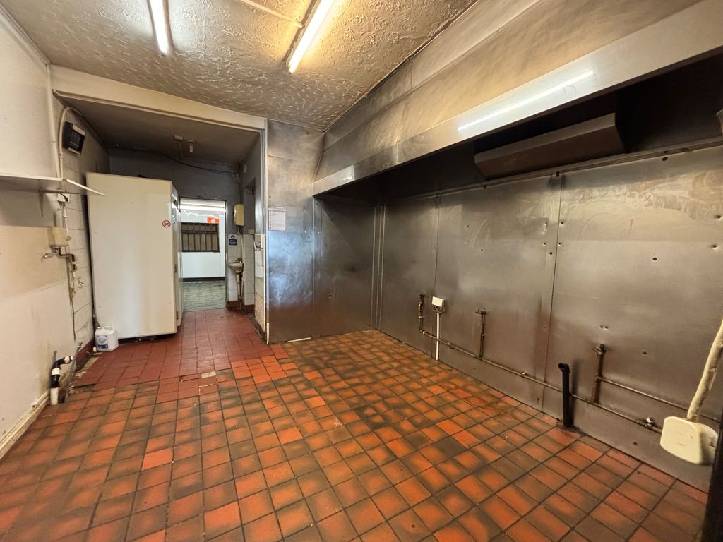 Property photo 3 of 4