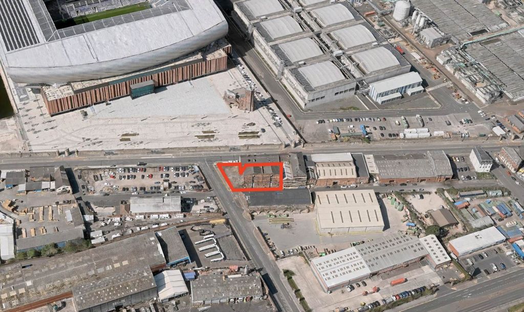 Property photo 1 of 4