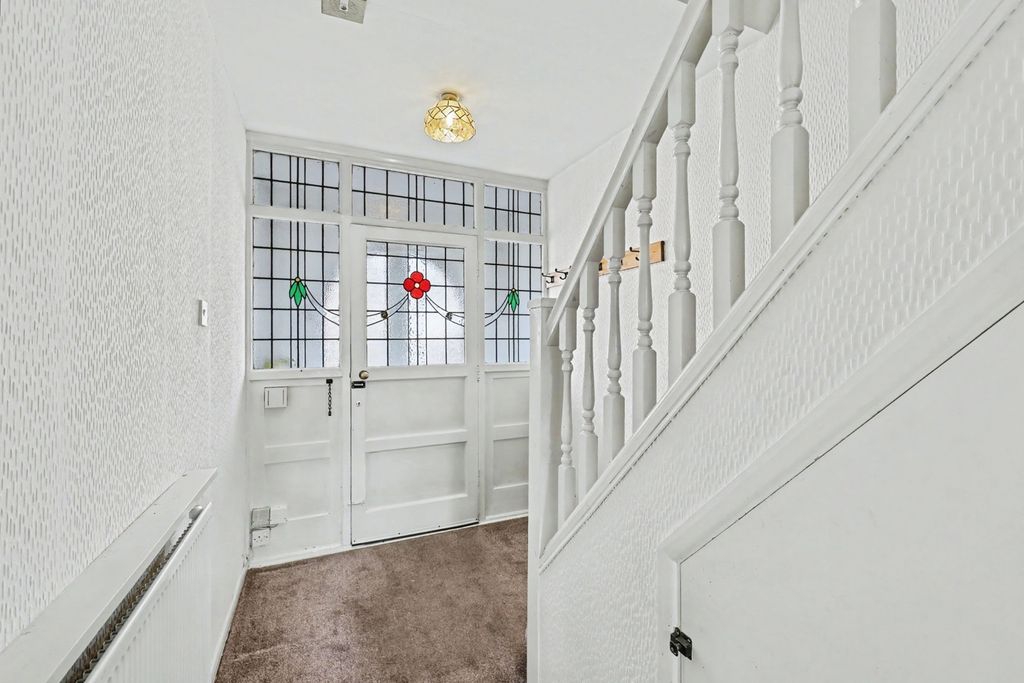 Property photo 2 of 20 Pbox-Img.Jpg