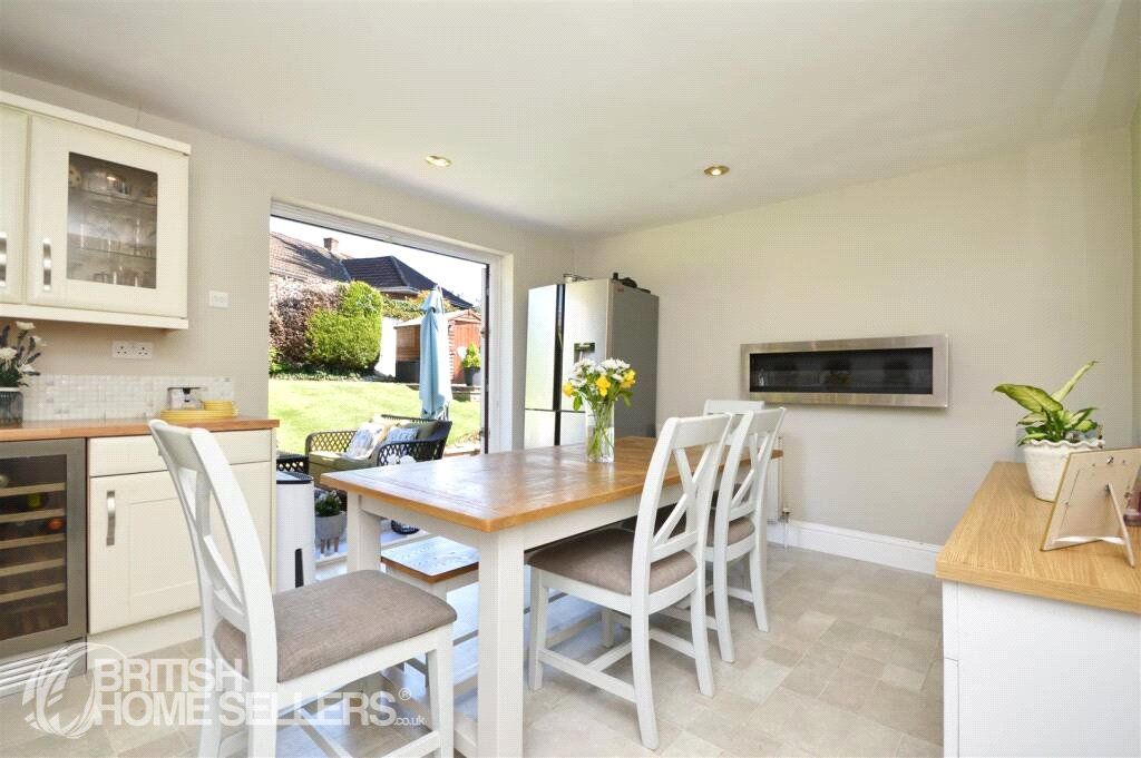 Property photo 3 of 23 Picture No. 10