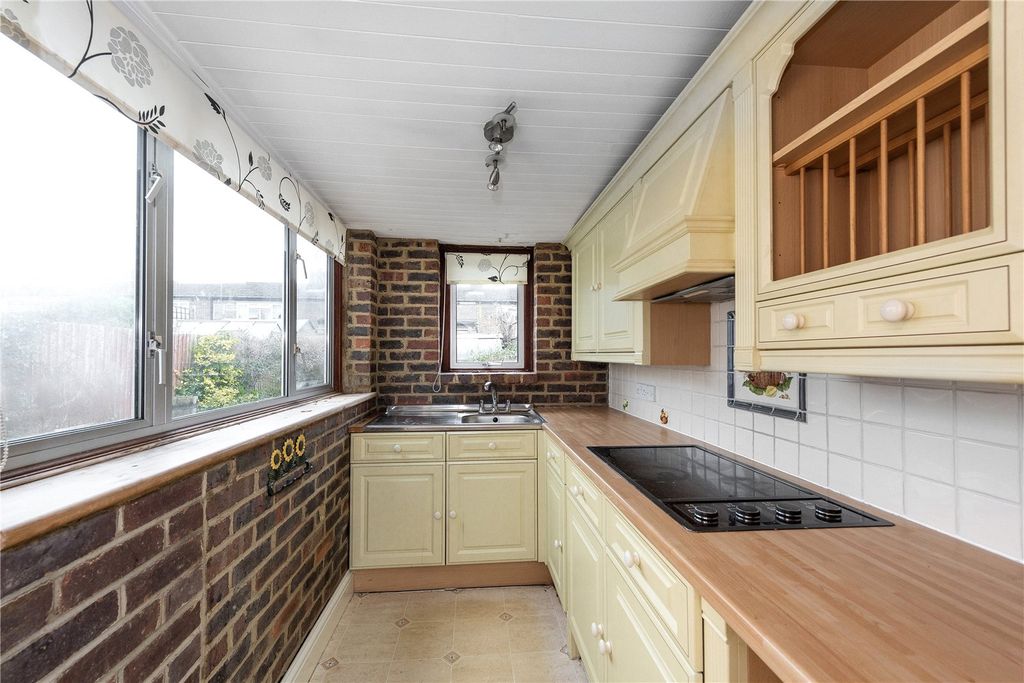 Property photo 3 of 15 Picture No. 15