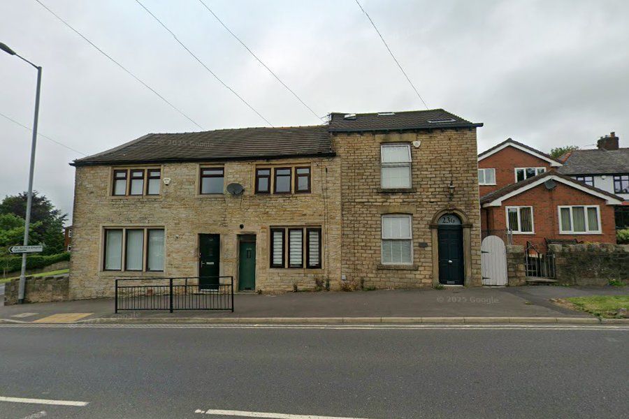 Property photo 1 of 1 238 Oldham Road Lydgate Ol44Dn