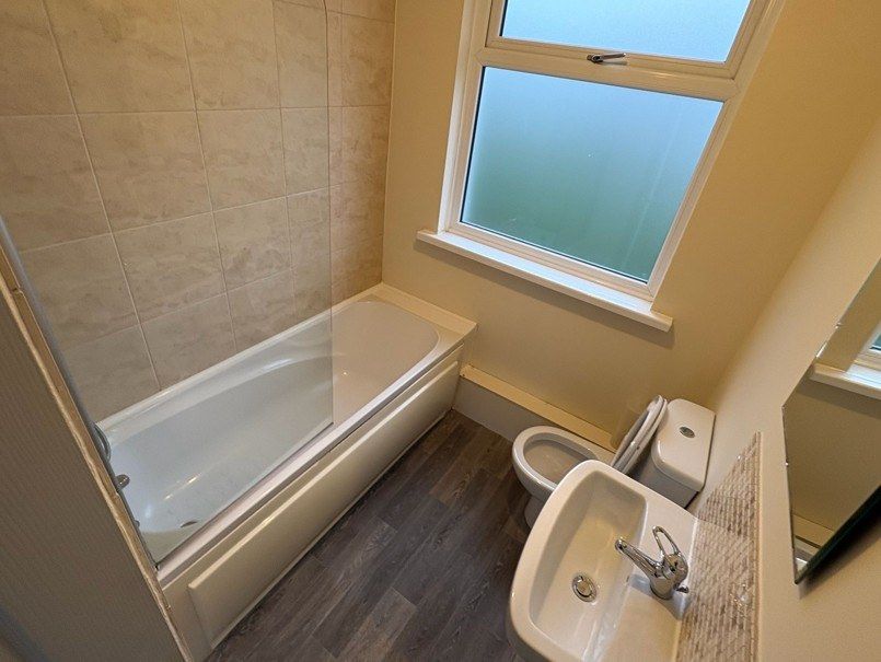 Property photo 3 of 11 Gallery