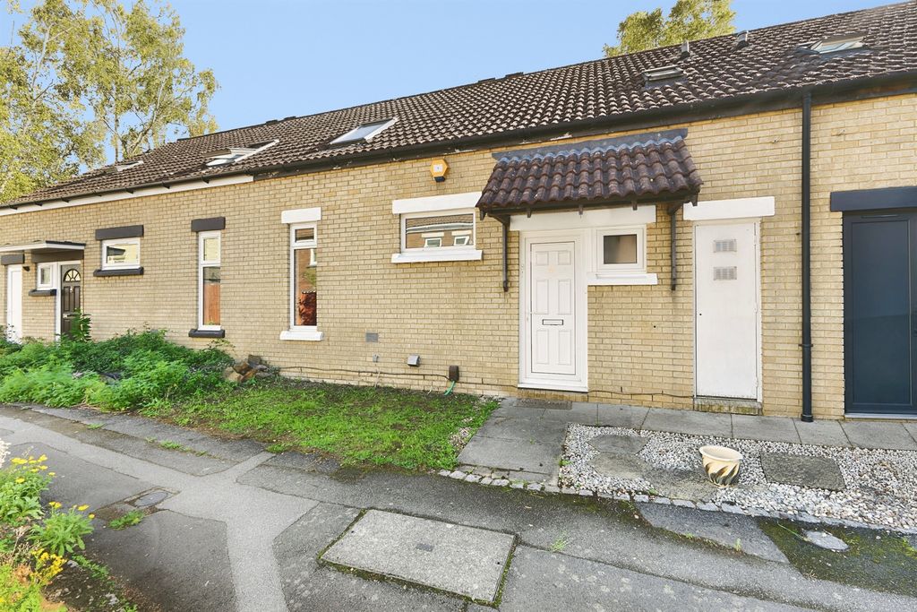 Property photo 1 of 18