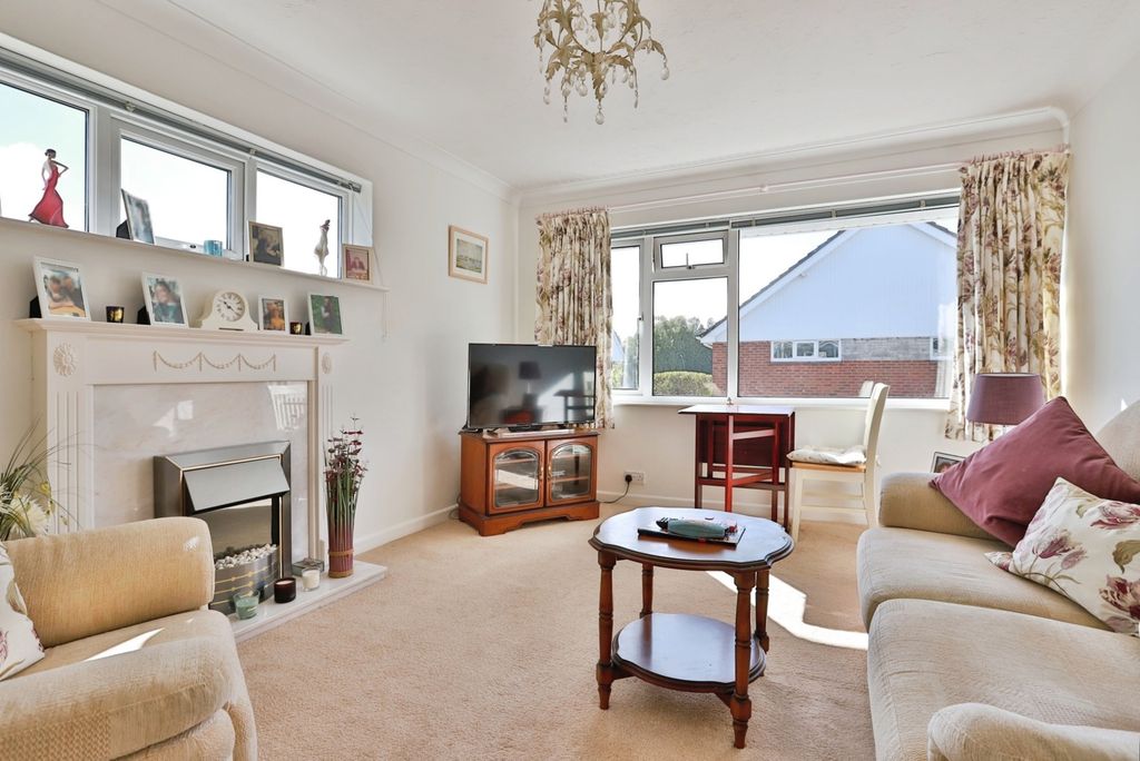 Property photo 2 of 13 Pbox-Img.Jpg