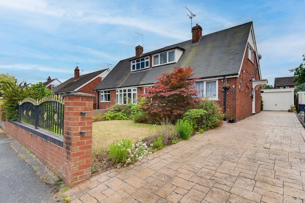 Property photo 1 of 19