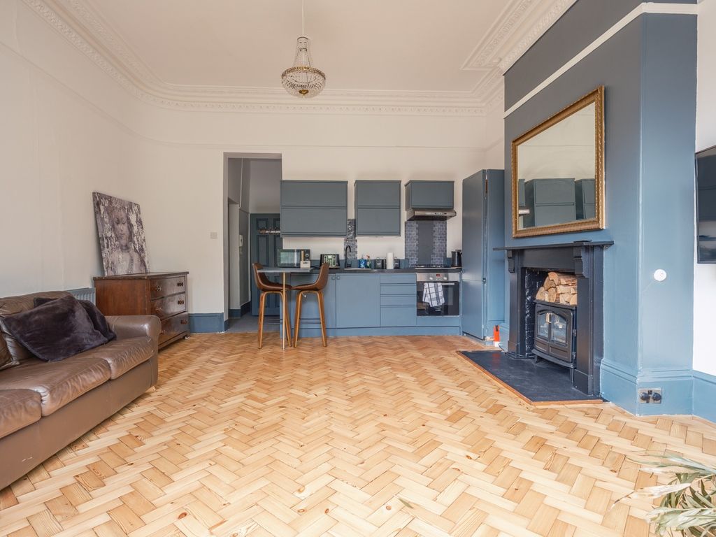 Property photo 3 of 16 3651853