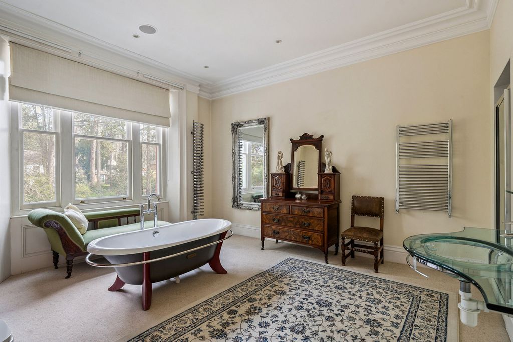Additional image 20 of 8 bed detached house for saleLubbock Road, Chislehurst BR7