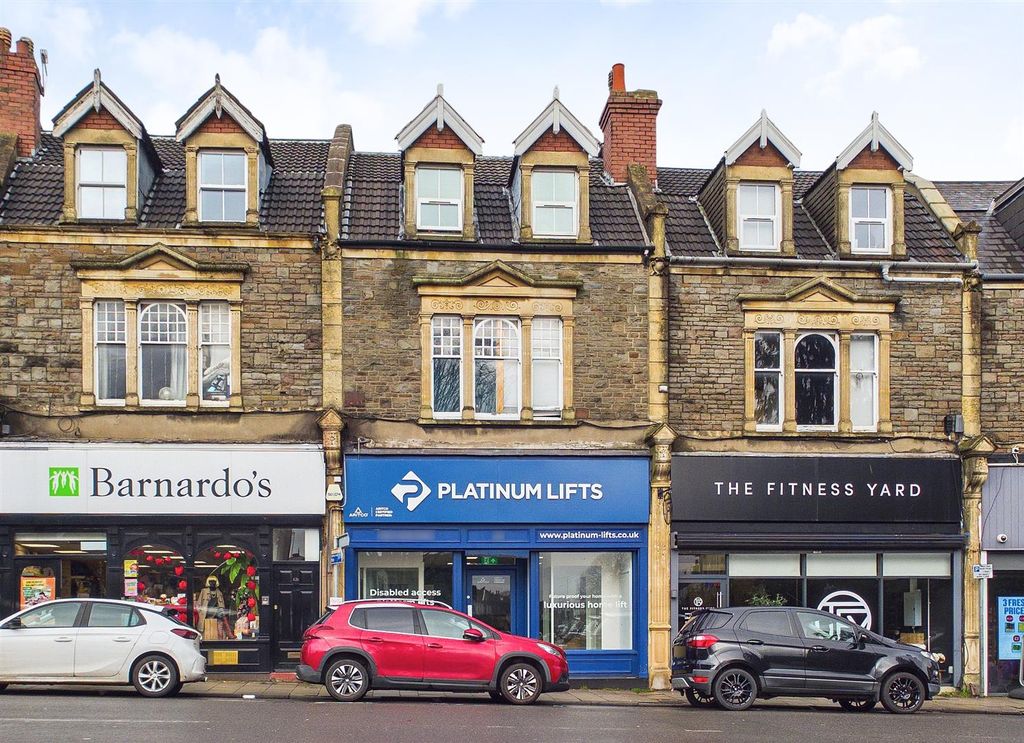 Property photo 1 of 15 1 - Five Bedroom HMO Maisonette.Png