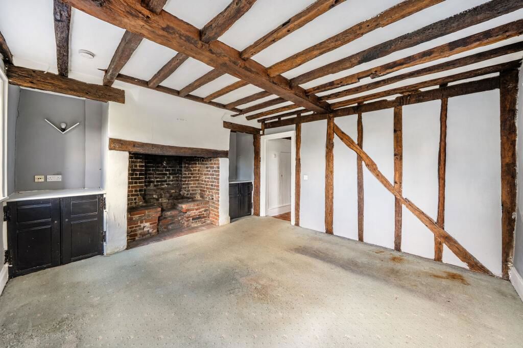 Property photo 2 of 22