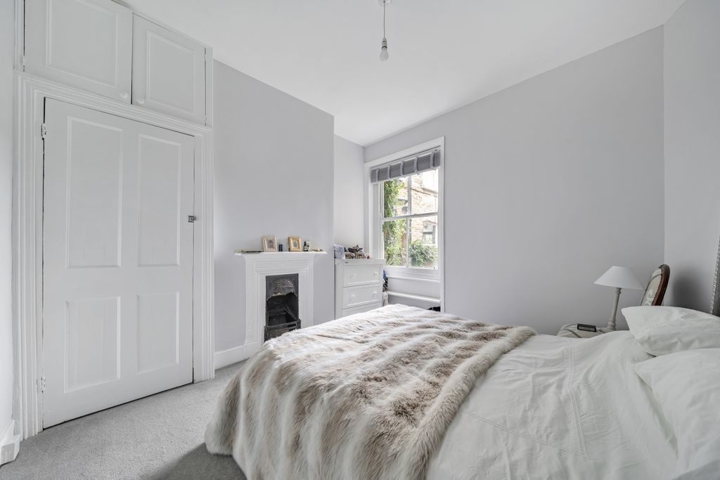 Property photo 3 of 9 947376 (07)