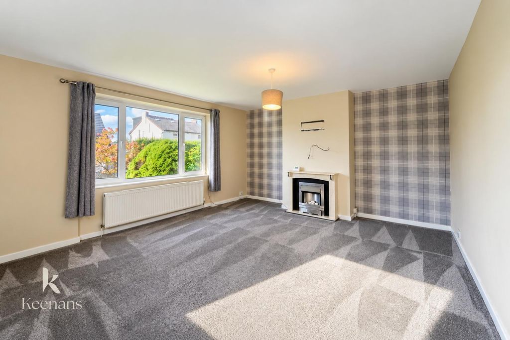 Property photo 1 of 28