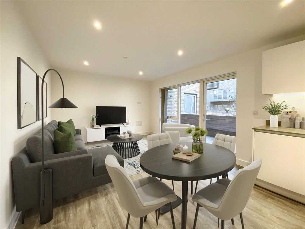 Property photo 1 of 16 175, B03, 2Bed Lounge.Jpg