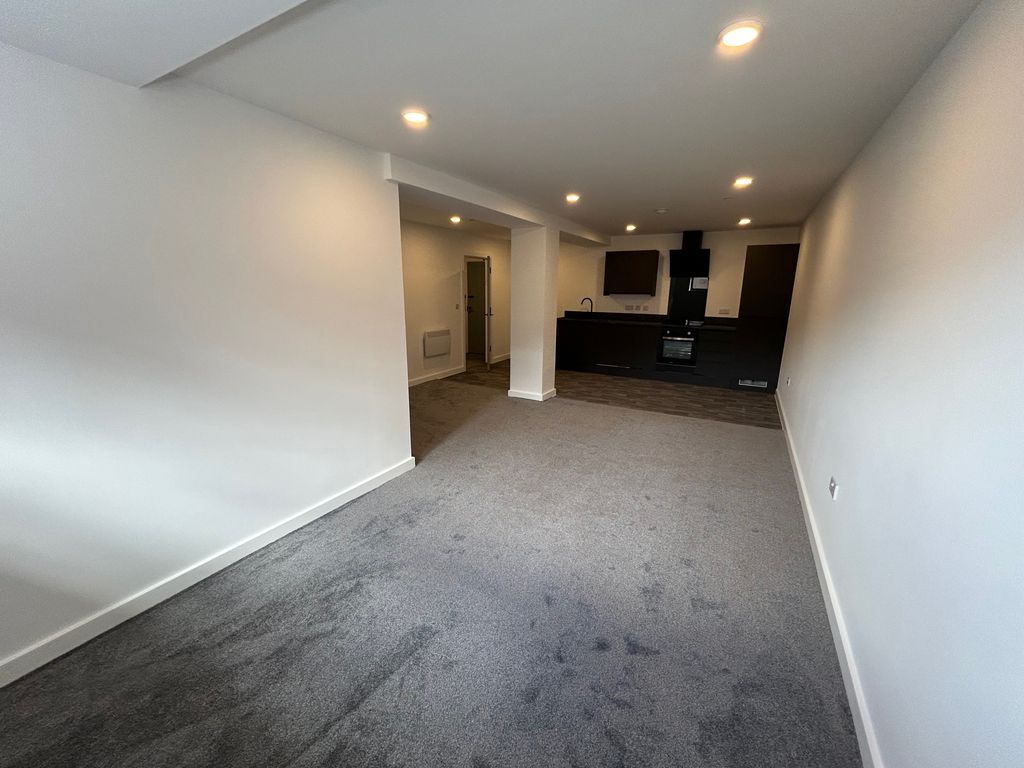 Property photo 1 of 5 Bedroom