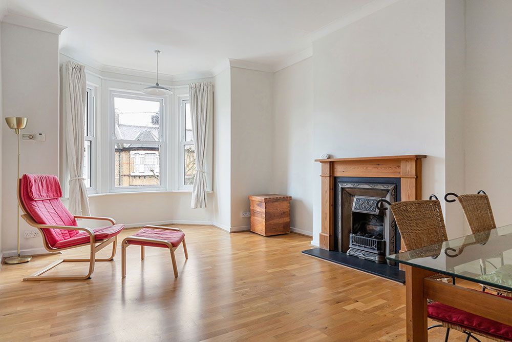 Property photo 2 of 23