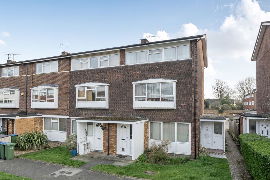 Property photo 1 of 16 1433016-15-69Bd71...