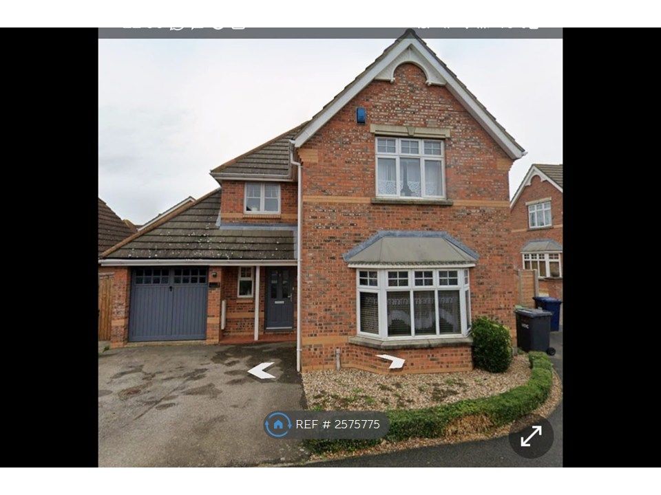 Property photo 2 of 23
