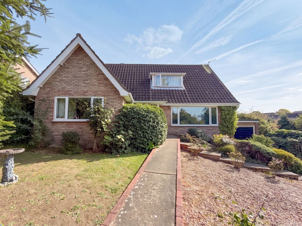 Property photo 1 of 24