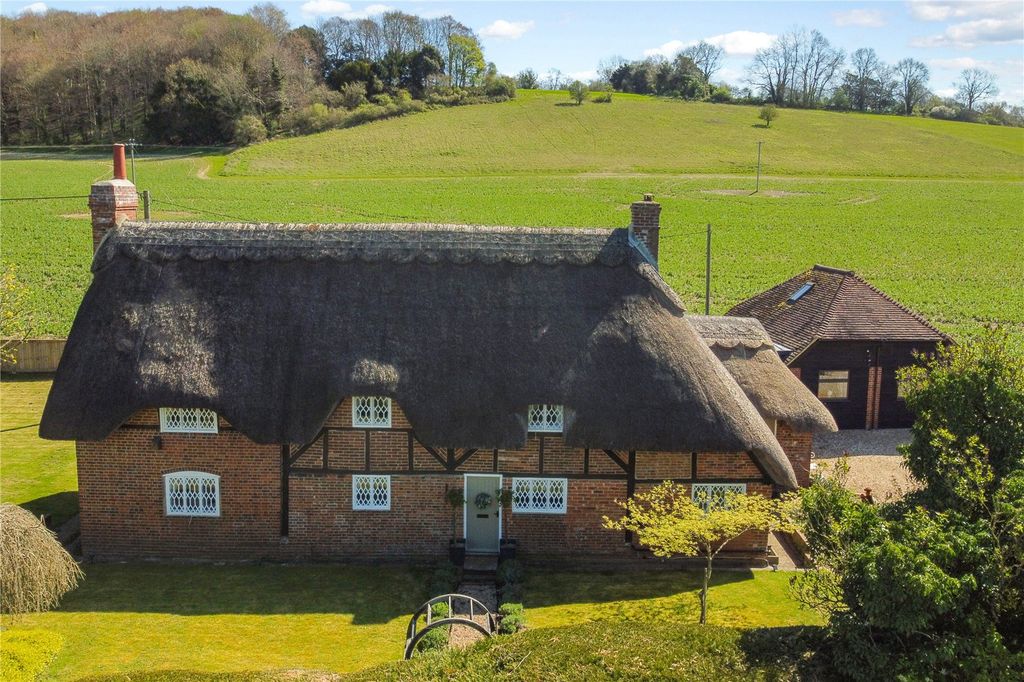 Property photo 1 of 14 Front Aspect