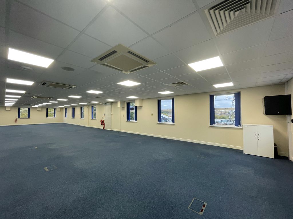 Property photo 3 of 14 Img_0435.Jpg