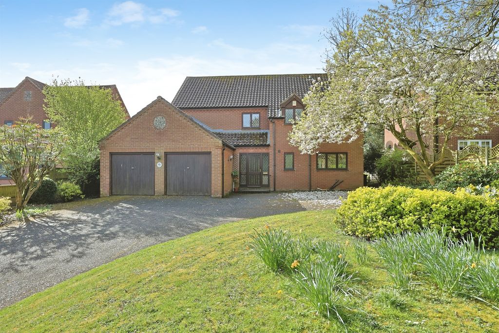 Property photo 1 of 21