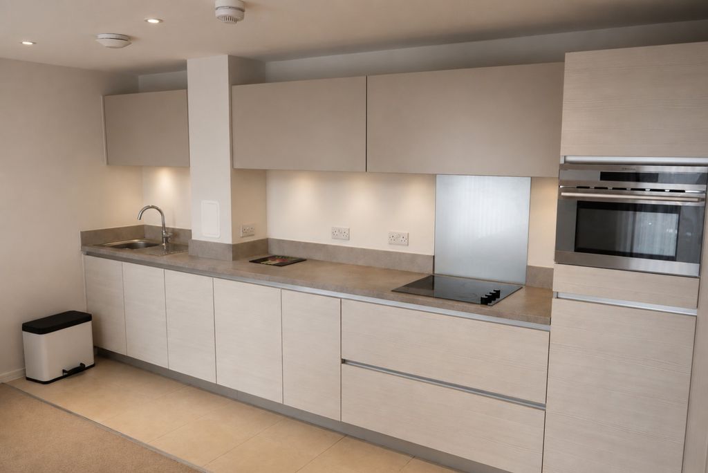 Property photo 2 of 10 1005713