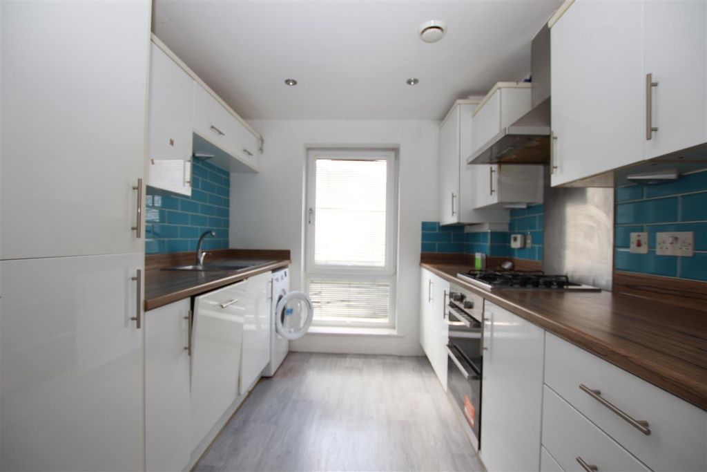 Property photo 3 of 13 Img_4411.Jpg