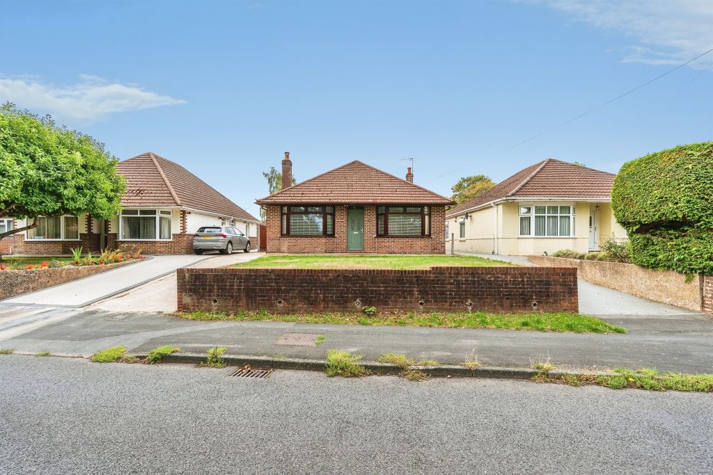 Property photo 1 of 15