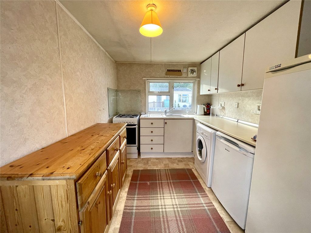 Property photo 3 of 8 Picture No. 05