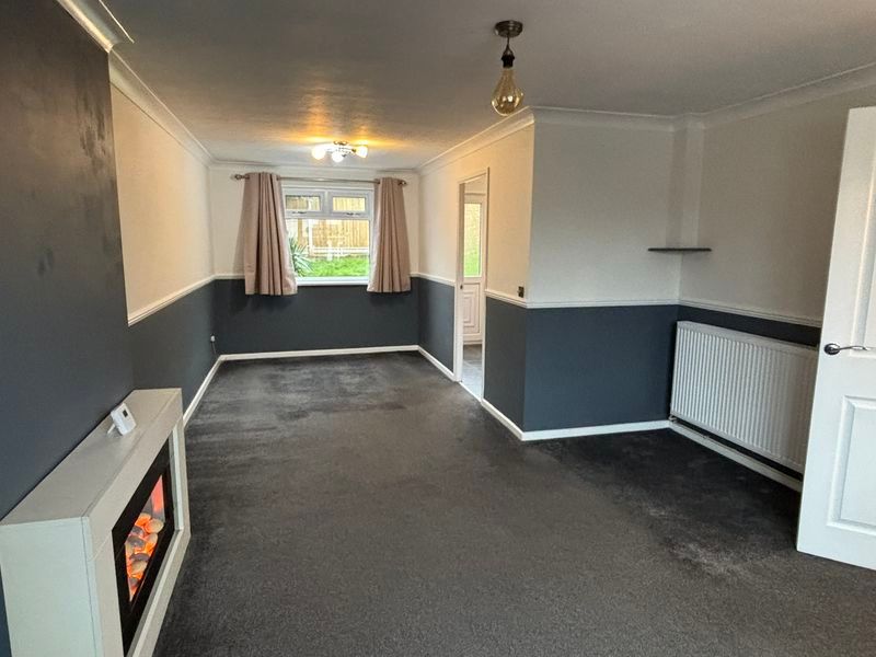 Property photo 3 of 12 Photo 9