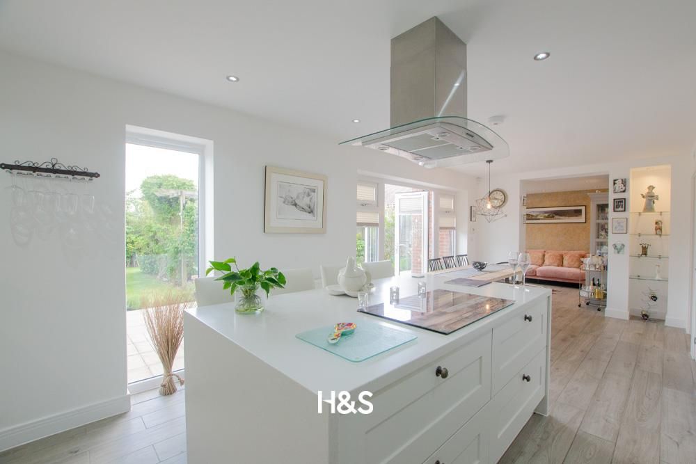 Property photo 3 of 26 111 Dewberry - Kitchen1.Jpg