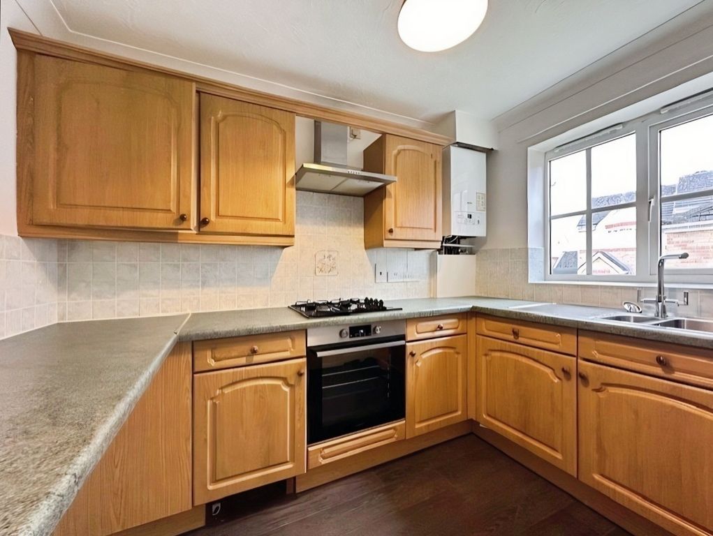 Property photo 2 of 13 Kitchen