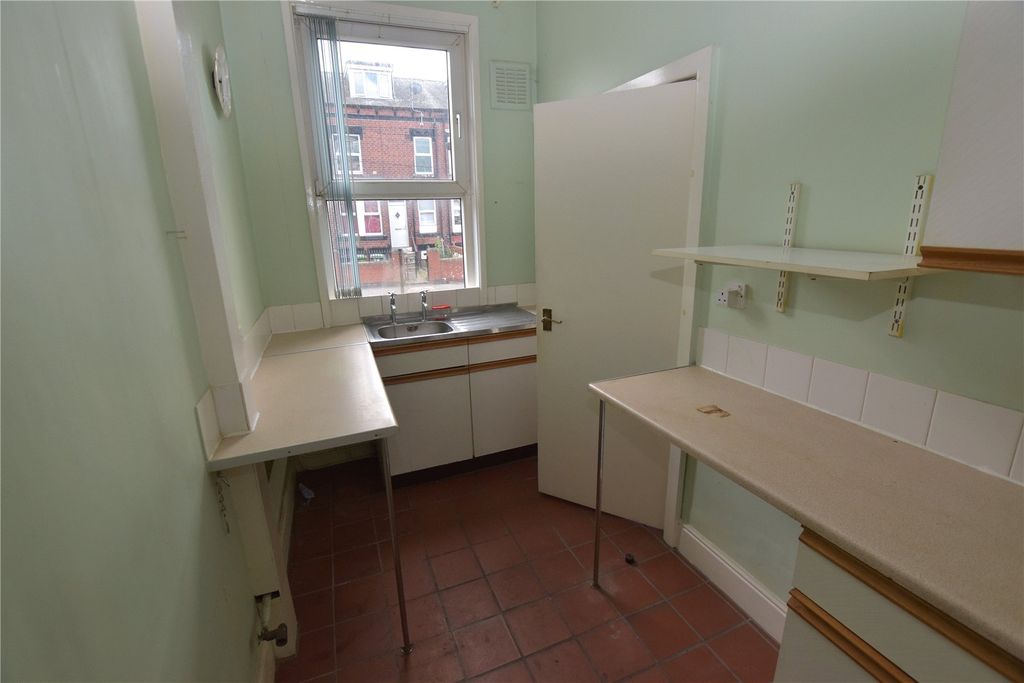 Property photo 3 of 6 Picture No. 03