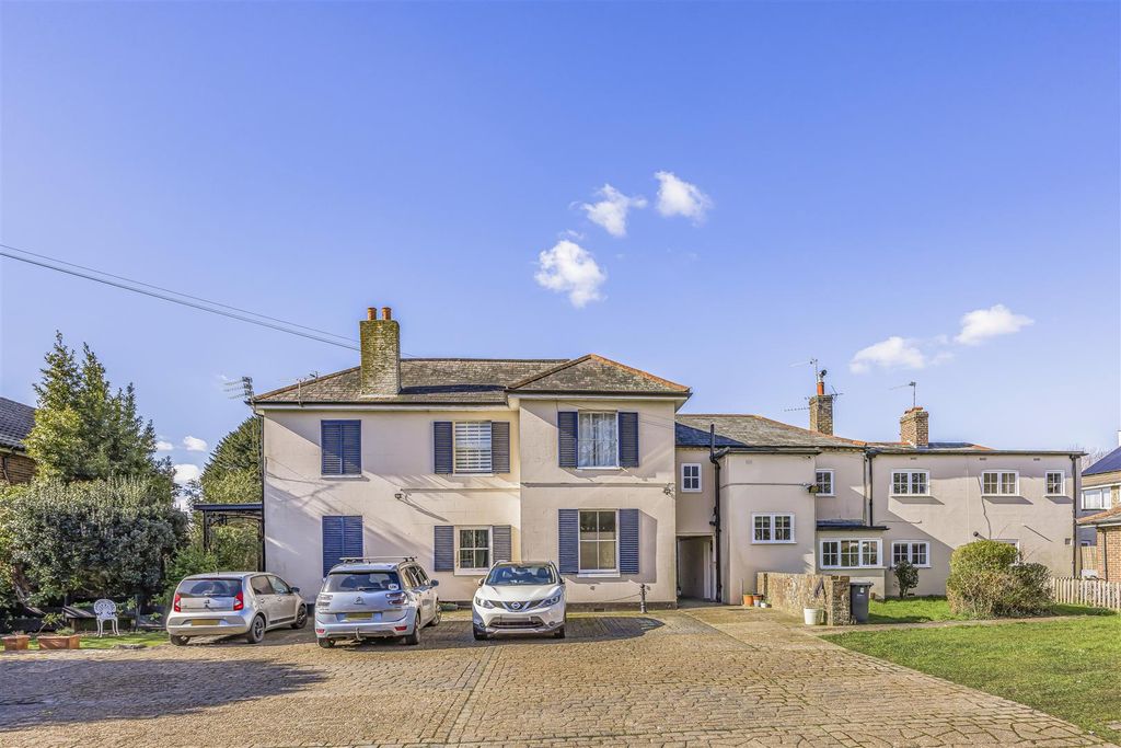 Property photo 1 of 23 8 Elmleigh House, 19 Leigh Road, Havant-Porticomar