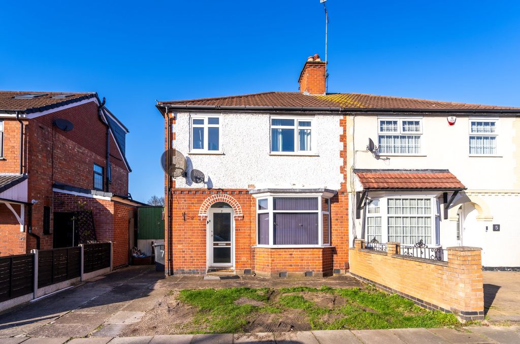 Property photo 1 of 24